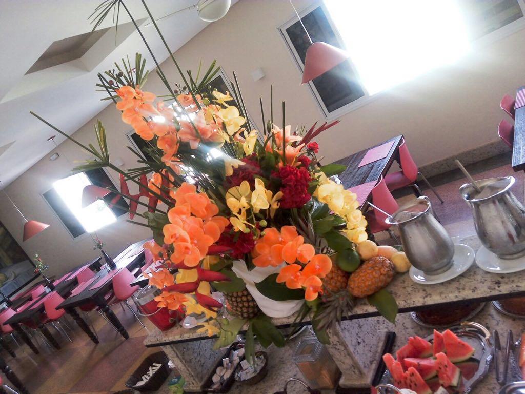 Colatina Plaza Hotel Dış mekan fotoğraf